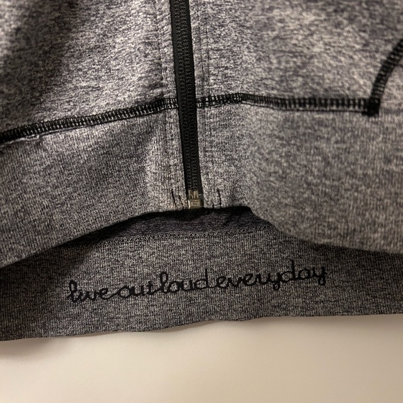 Woman’s LOLE zip sweater - Picture 4 of 4